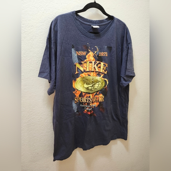 Nike Navy TShirt Size XL NSW 1972 Logo‎ Americas Sportswear Co Sportswear - Picture 1 of 5